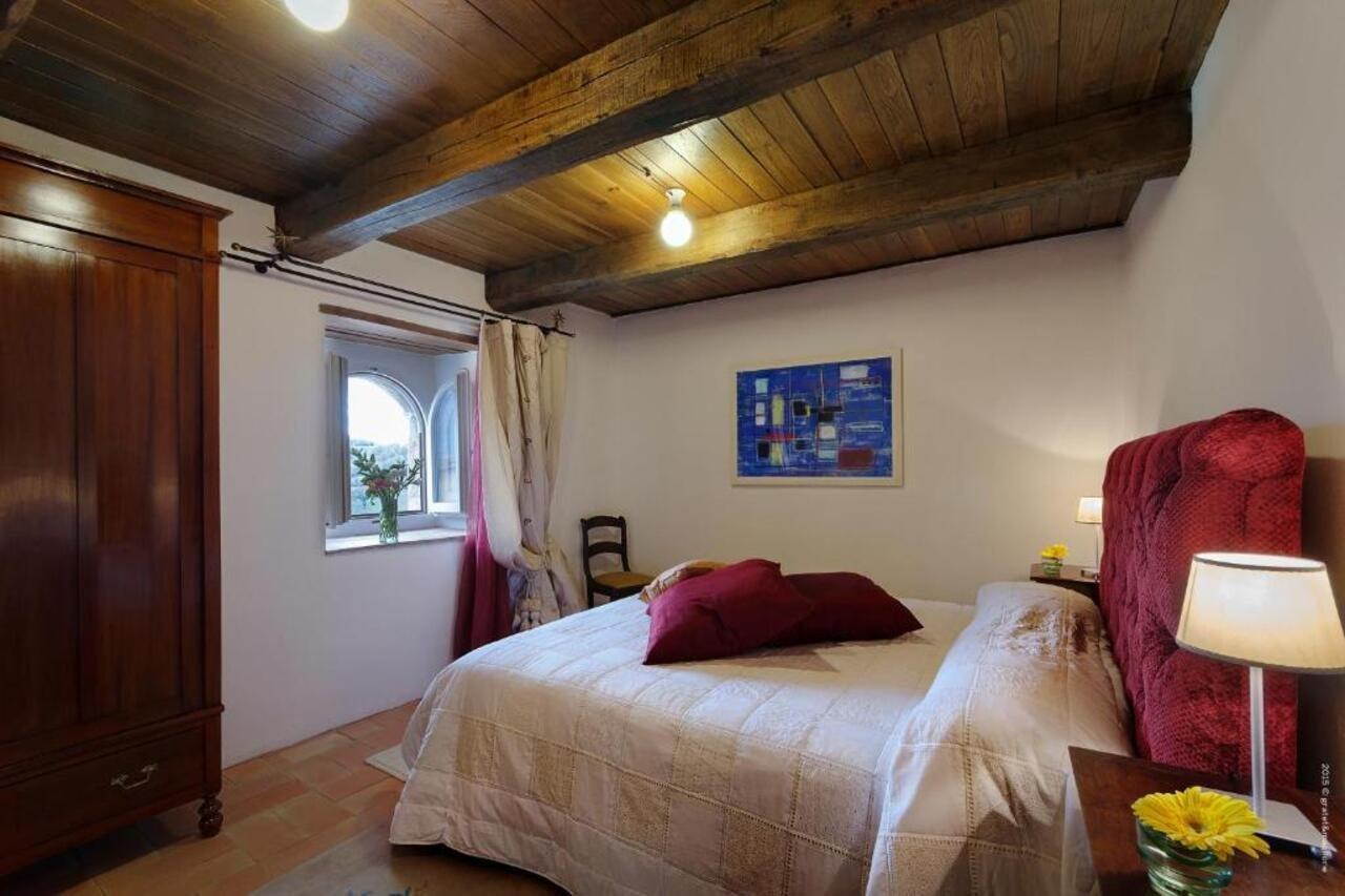 Hotel Castello Di Postignano à Sellano Extérieur photo